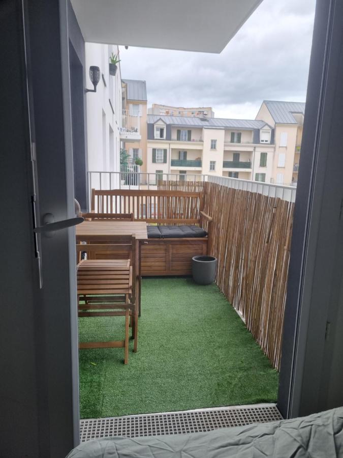 Appartement Cosy Et Equipe Meaux Luaran gambar